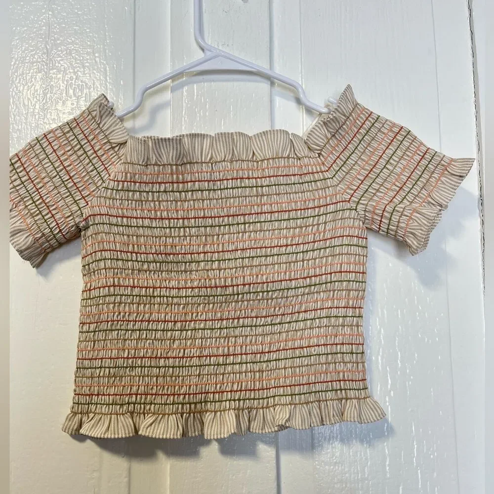 Storia 2 piece multi color tan smocked ruffled skirt and top size medium